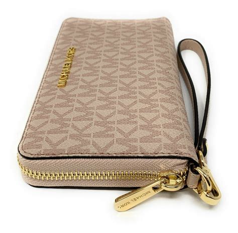 michael kors wallet pouch|Michael Kors Wallet female.